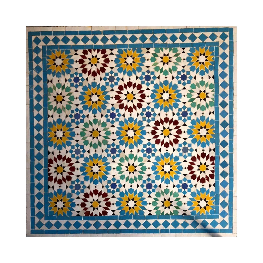 Mesa de mosaico color azul claro