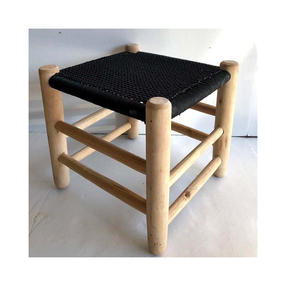 Taburete de Madera y hilo Taburete de Madera y hilo