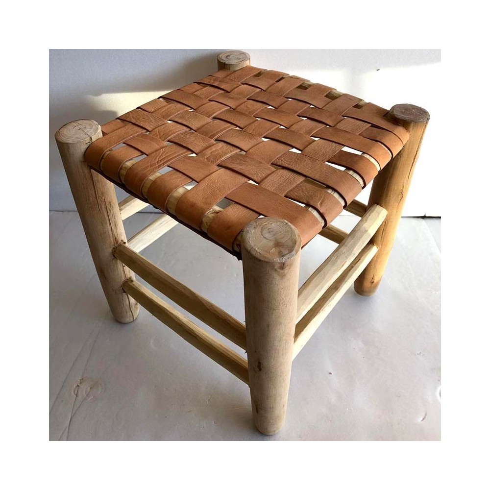 Taburete de Madera y hilo Taburete de Madera y hilo